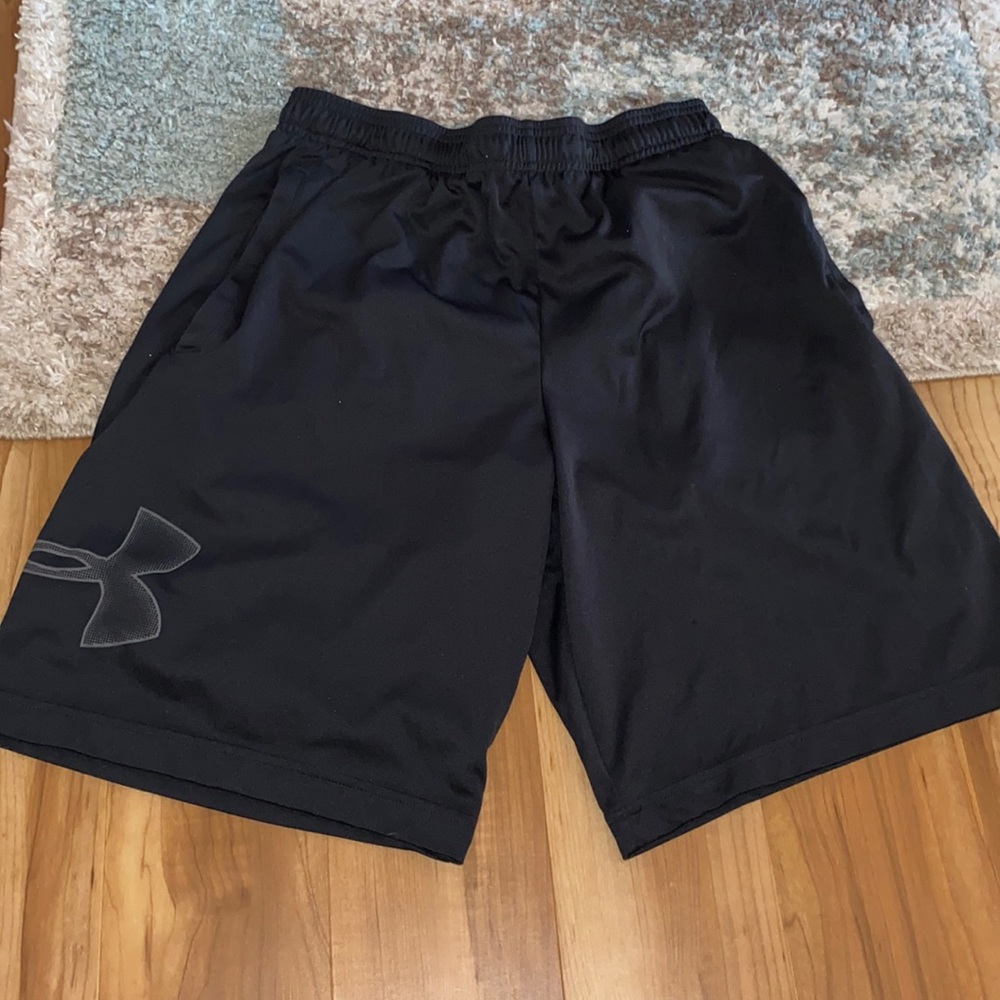 Men’s, M, athletic shorts, smoke free home